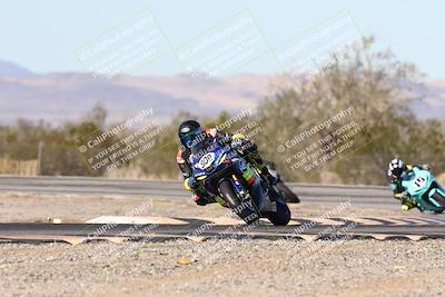 media/Dec-06-2025-CVMA (Sat) [[4a896cc04c]]/Race 4-Formula Middleweight/